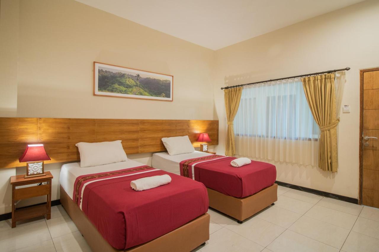 Kuta Suci Kuta Lombok
