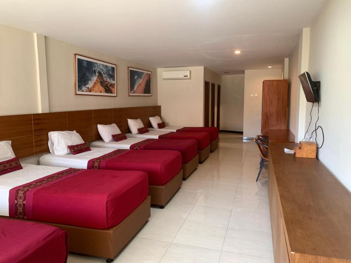Hotel Kuta Suci 2*